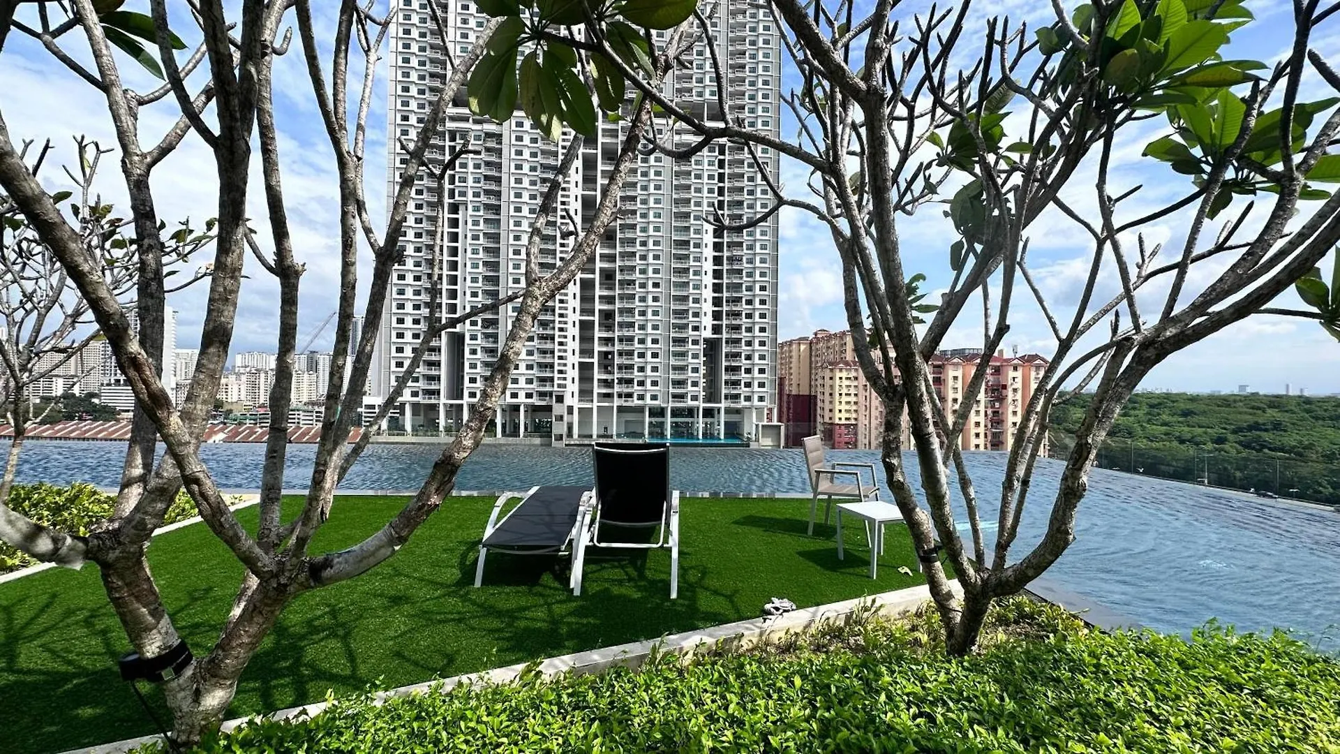 Urban Suites Jelutong Malaysia