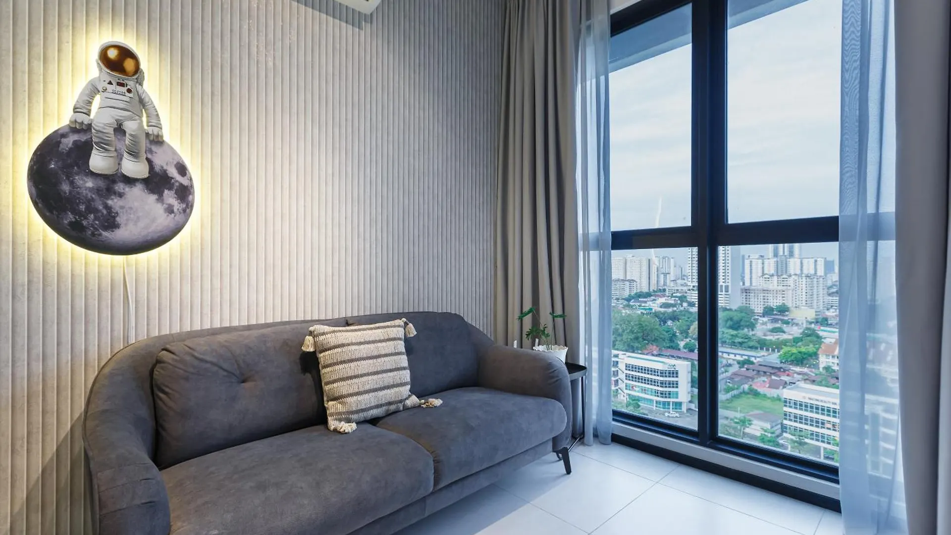 Urban Suites Jelutong